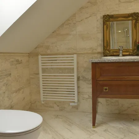 Kastiel Lodomeria Manor House 3* Лученец