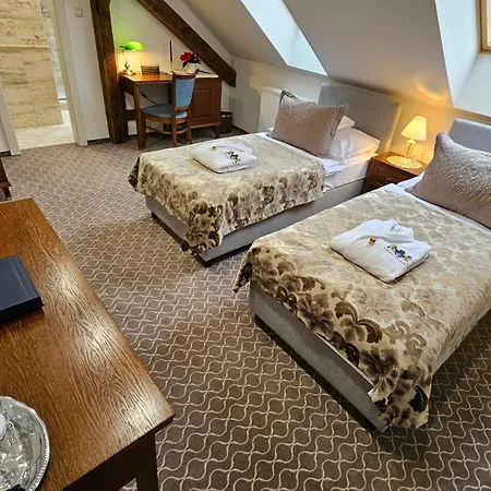 Kastiel Lodomeria Manor House Lučenec